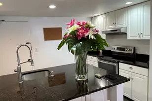 60 Strawberry Hill Ave, Stamford, CT 06902 - Photo 11