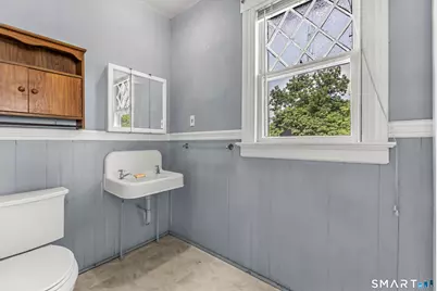 245 Curtis Street, Meriden, CT 06450 - Photo 27