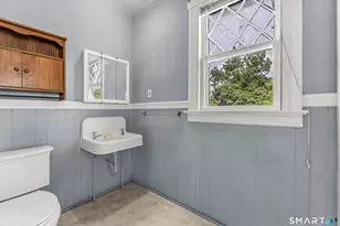 245 Curtis St, Meriden, CT 06450 - Photo 27