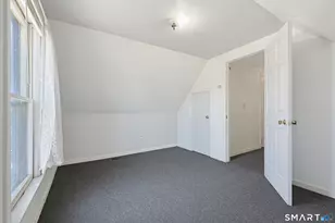 841 Iranistan Ave, Bridgeport, CT 06604 - Photo 23
