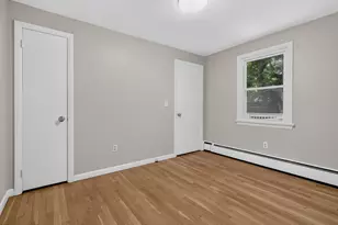 161 Broad St, Groton, CT 06340 - Photo 11