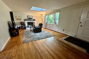 670 Benham St, Hamden, CT 06514 - Photo 3