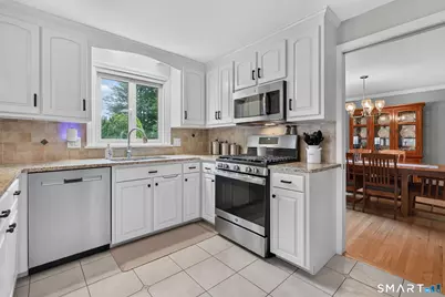 19 Kennedy Road, Manchester, CT 06042 - Photo 9