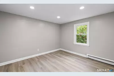 110 Greenwood Drive, Manchester, CT 06042 - Photo 17