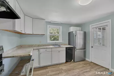 124 Vance Street, New Britain, CT 06052 - Photo 5