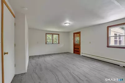 124 Vance Street, New Britain, CT 06052 - Photo 17
