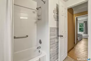 91 Berkeley Rd, Middletown, CT 06457 - Photo 17