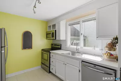 514 Dowd Avenue #514, Canton, CT 06019 - Photo 17