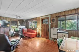 894 New Haven Rd, Naugatuck, CT 06770 - Photo 21