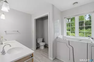 50 Hoskins Rd, Bloomfield, CT 06002 - Photo 27