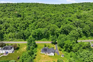 50 Hoskins Rd, Bloomfield, CT 06002 - Photo 11