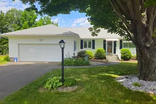 25 Baldwin Dr, Bristol, CT 06010 - Photo 3