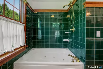 8 Sherwood Drive, Westport, CT 06880 - Photo 17