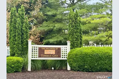 50 Lawrence Avenue #50, Danbury, CT 06810 - Photo 3