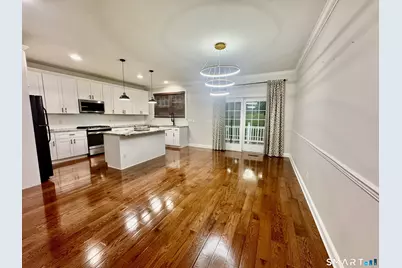 50 Lawrence Avenue #50, Danbury, CT 06810 - Photo 5