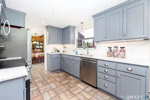 125 Farmstead Ln, Torrington, CT 06790 - Photo 5