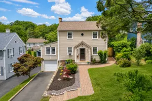 29 Niles Hill Rd, New London, CT 06320 - Photo 1