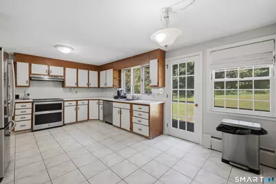 47 Westledge Road, Simsbury, CT 06092 - Photo 17