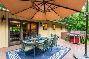 36 Bunker Hill Dr, Trumbull, CT 06611 - Photo 35