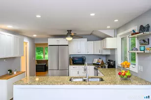 7 Silver Falls Rd, East Lyme, CT 06333 - Photo 7