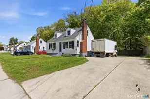65 Broad St, Manchester, CT 06042 - Photo 3
