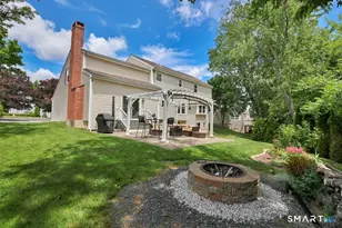 46 Tavern Cir, Middletown, CT 06457 - Photo 5