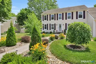 46 Tavern Cir, Middletown, CT 06457 - Photo 3