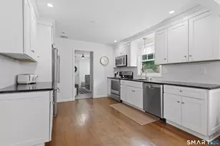 22 Shadybrook Rd, Fairfield, CT 06825 - Photo 11