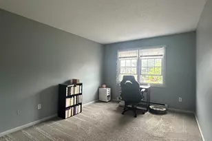 18 Ballou St, Putnam, CT 06260 - Photo 5