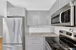 1 Horizon Dr, Norwalk, CT 06854 - Photo 23