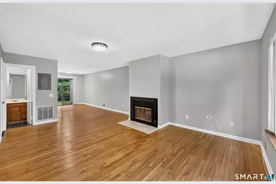 1 Horizon Drive #5, Norwalk, CT 06854 - Photo 3