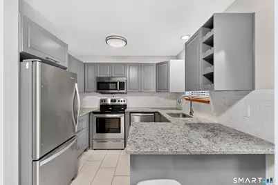1 Horizon Drive #5, Norwalk, CT 06854 - Photo 7