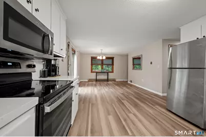 14 Jerome Avenue, Burlington, CT 06013 - Photo 9