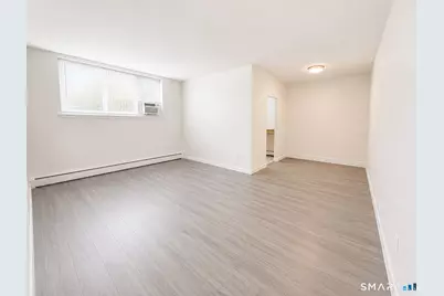 23 Oakwood Avenue #AA1, West Hartford, CT 06119 - Photo 5