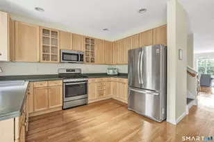 51 Faith Ln, Danbury, CT 06810 - Photo 15