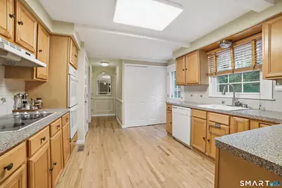 380 Wildwood Drive, Orange, CT 06477 - Photo 11