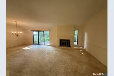 804 Heritage Village #B, Southbury, CT 06488 - Photo 5