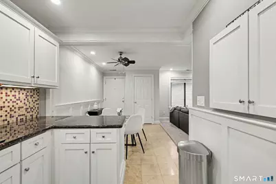 2289 Bedford Street #D7, Stamford, CT 06905 - Photo 7