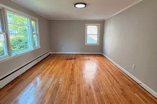 37 Caya Ave, West Hartford, CT 06110 - Photo 5