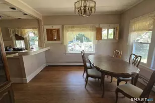 15 Warren St, New London, CT 06320 - Photo 5