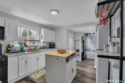 110 Hawthorne Street, Manchester, CT 06042 - Photo 33