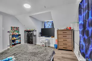 110 Hawthorne St, Manchester, CT 06042 - Photo 17