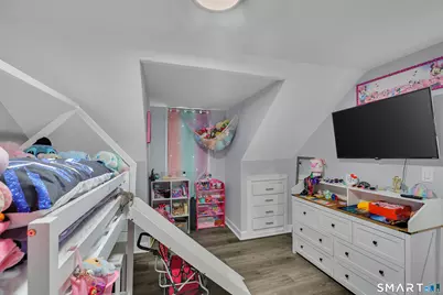 110 Hawthorne Street, Manchester, CT 06042 - Photo 15