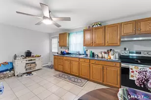 132 Ring Dr, Groton, CT 06340 - Photo 5