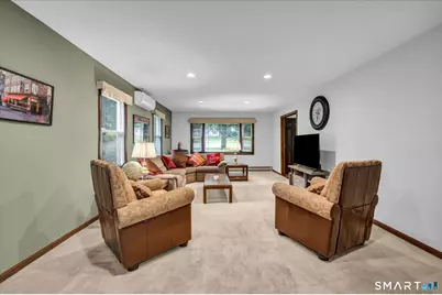 33 Shawnee Lane, Monroe, CT 06468 - Photo 19