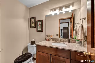 33 Shawnee Ln, Monroe, CT 06468 - Photo 21