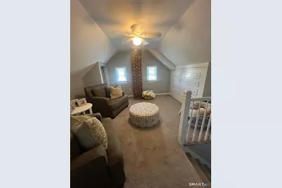 85 Glendale Avenue, Bridgeport, CT 06606 - Photo 29