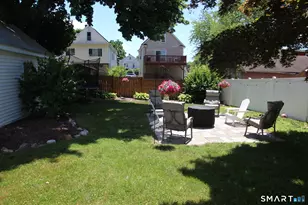 85 Glendale Ave, Bridgeport, CT 06606 - Photo 35
