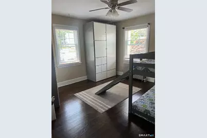 85 Glendale Avenue, Bridgeport, CT 06606 - Photo 21