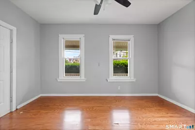 651 Iranistan Avenue, Bridgeport, CT 06605 - Photo 5